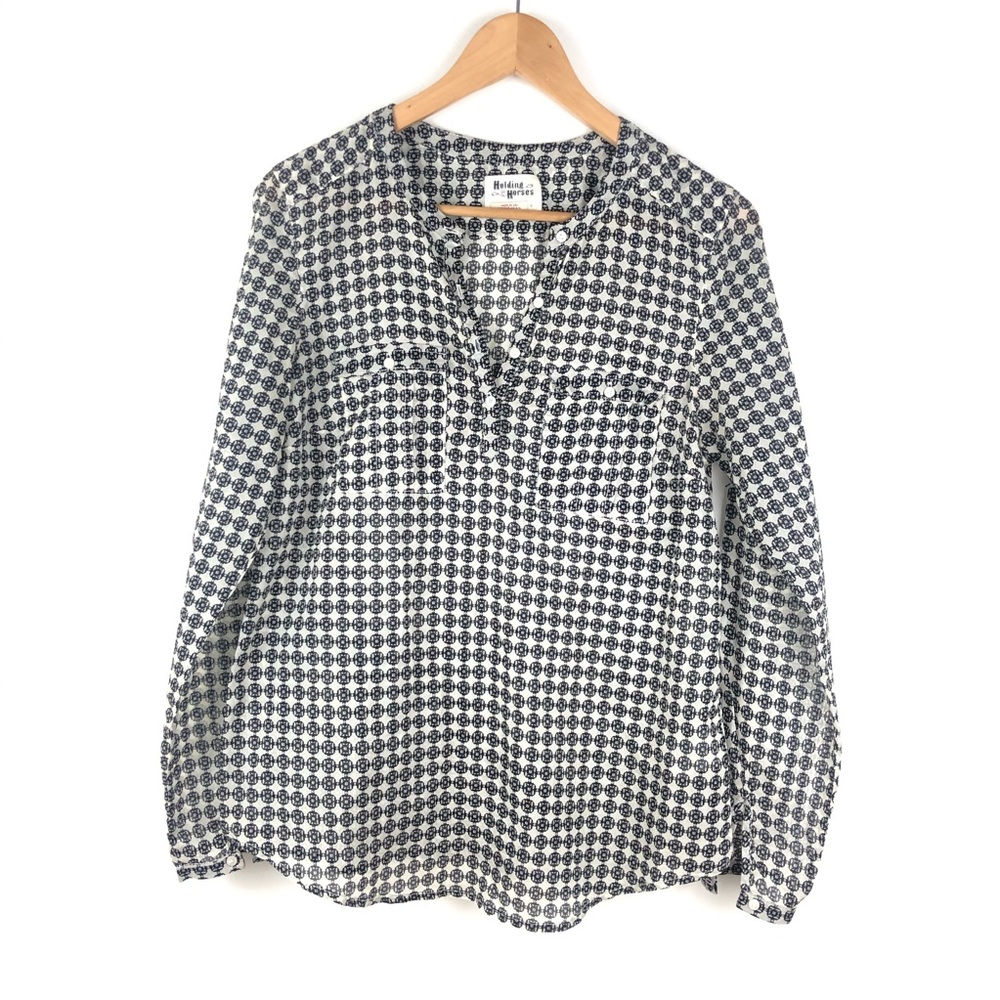 ANTHRO Holding Horses Tulipane Popover Henley 8